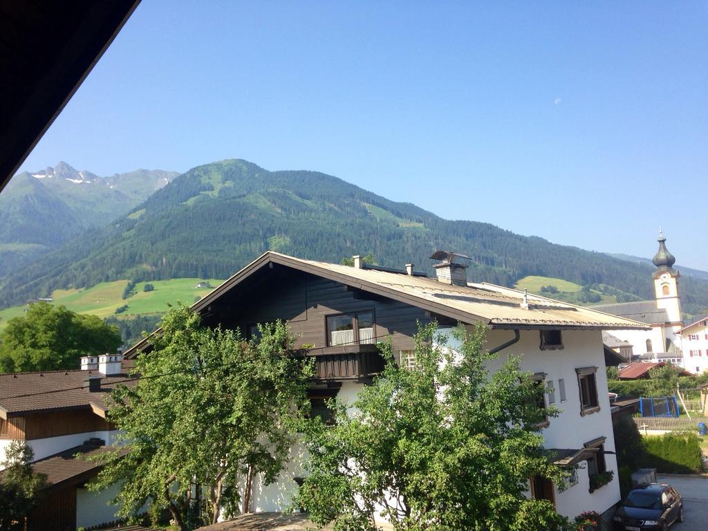 Pension Kuntschner มิทเทอร์ซิลล์ ภายนอก รูปภาพ