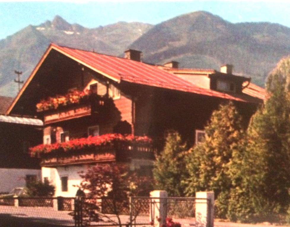 Pension Kuntschner มิทเทอร์ซิลล์ ภายนอก รูปภาพ